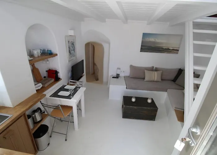 Дом отдыха Astrea Notus Dome House