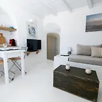 Casa vacanze Astrea Notus Dome House Oia (Santorini)