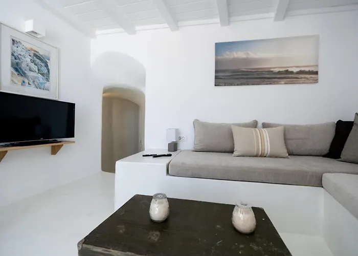 Dom wakacyjny Astrea Notus Dome House