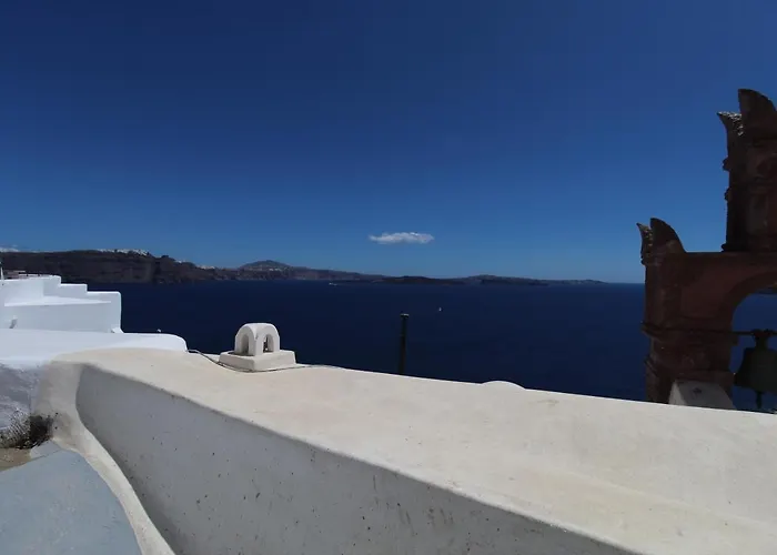 Holiday home Astrea Notus Dome House Oia (Santorini)