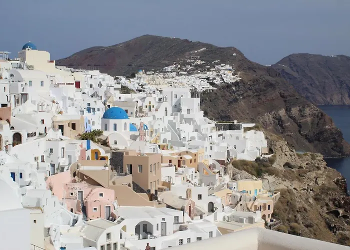 Astrea Notus Dome House *